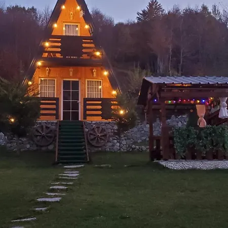 Vilat Pllumaj * Gropat e Selces