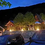 Vilat Pllumaj Gropat e Selces