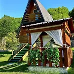 Vilat Pllumaj * Gropat e Selces