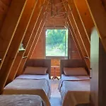 Деревянный коттедж Vilat Pllumaj