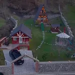 Vilat Pllumaj *