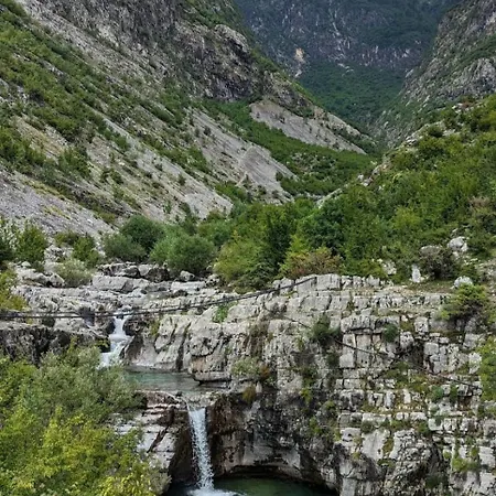 Vilat Pllumaj * Gropat e Selces