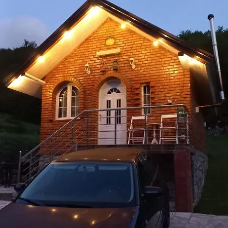 Vilat Pllumaj