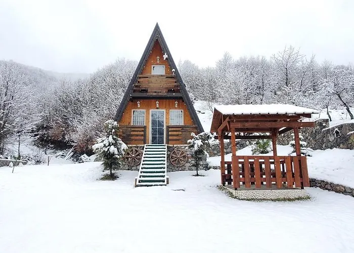 Vilat Pllumaj * Gropat e Selces