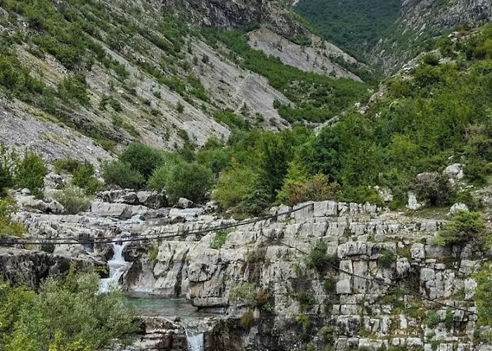 Vilat Pllumaj * Gropat e Selces