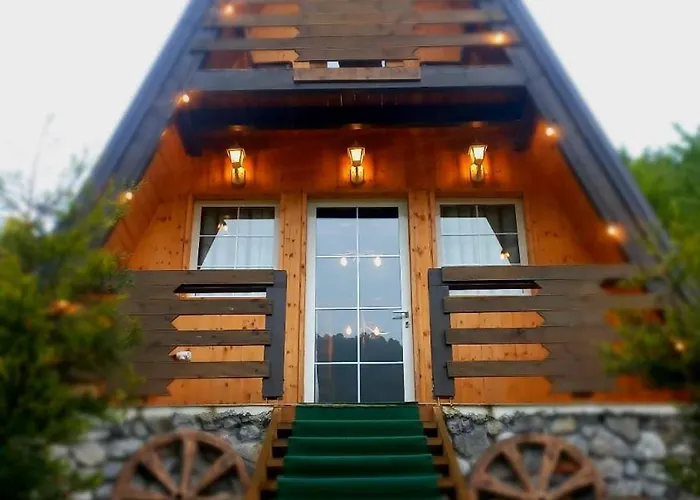 Vilat Pllumaj Gropat e Selces