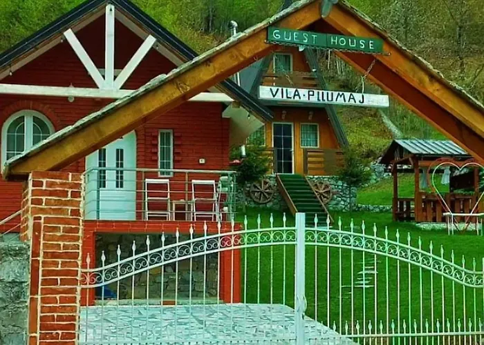 Vilat Pllumaj 山林小屋